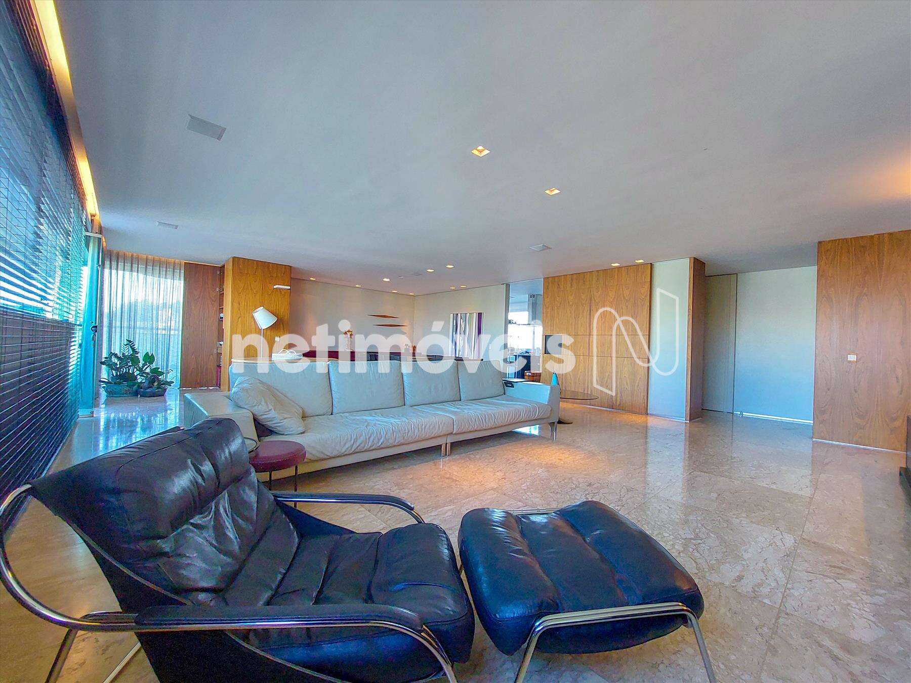 Sala com acesso ao espaço gourmet 