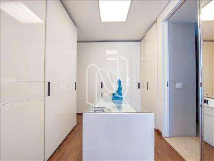  Closet com ilha