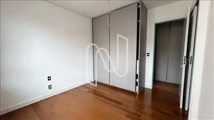Quarto Semi Suíte 02 