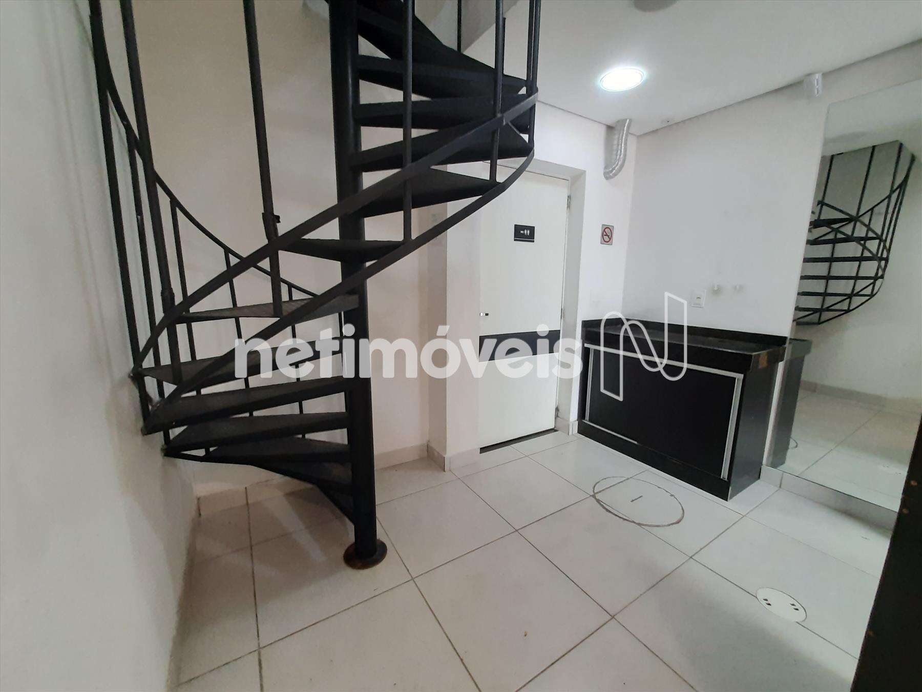 1º Nível - Circulação e Acesso ao Mezanino