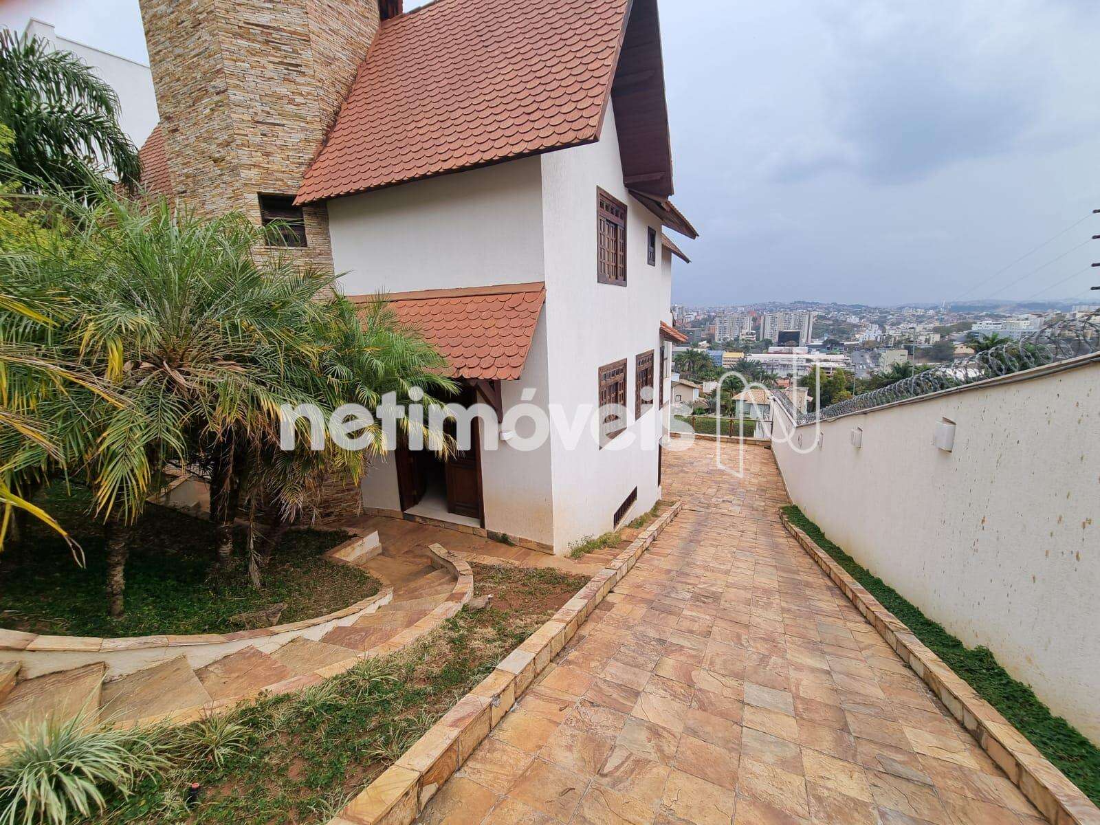 Acesso às vagas de garagem