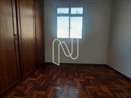  QUARTO 01 OUTRO ÂNGULO 