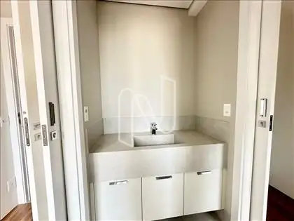 Banho Semi-suíte