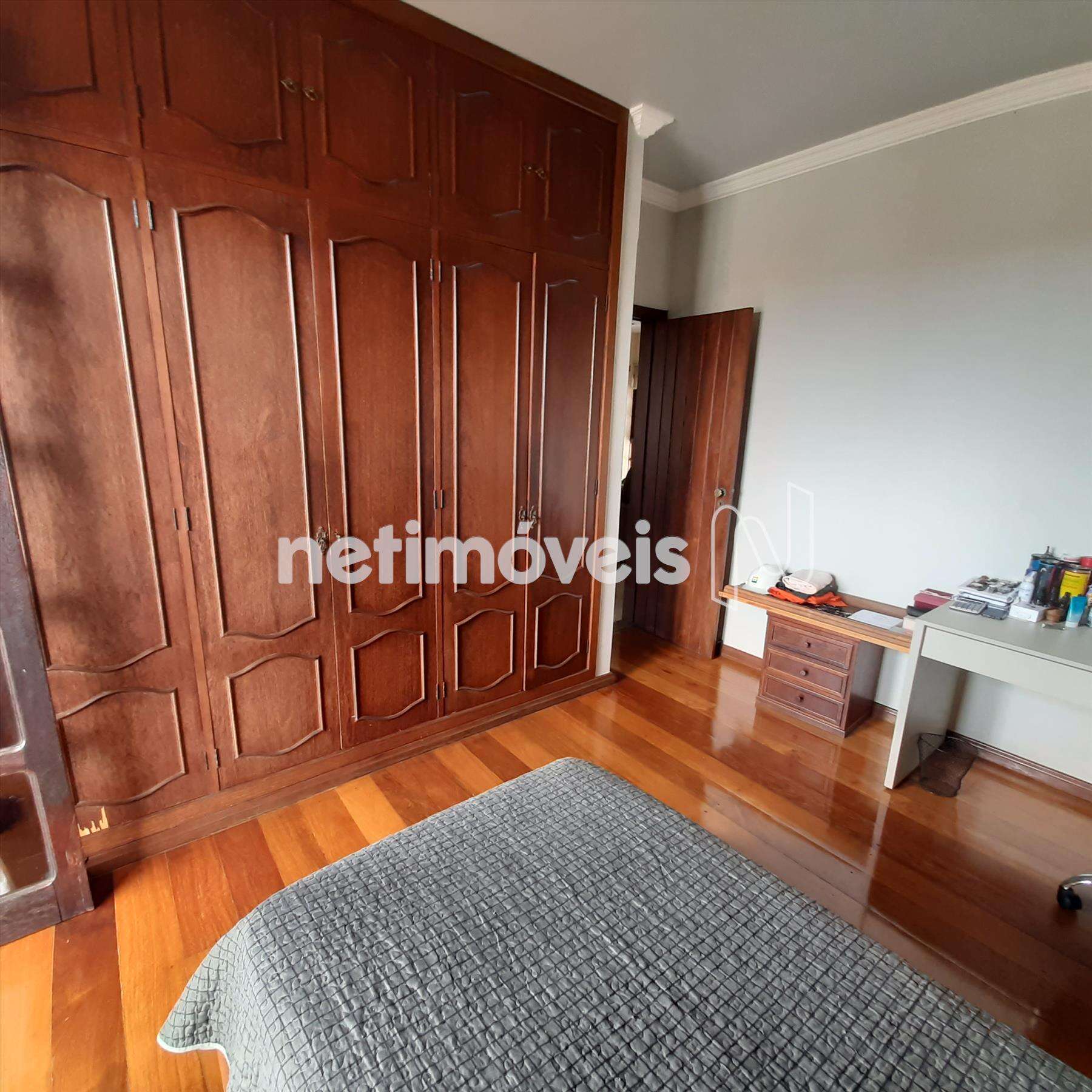 Quarto Solteiro 01 c/ Varanda