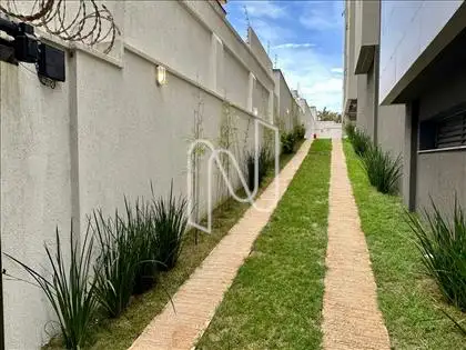 Prédio - Vagas de  Garagem (Entrada)  