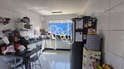 1º Nível - Cozinha com armários planejados 