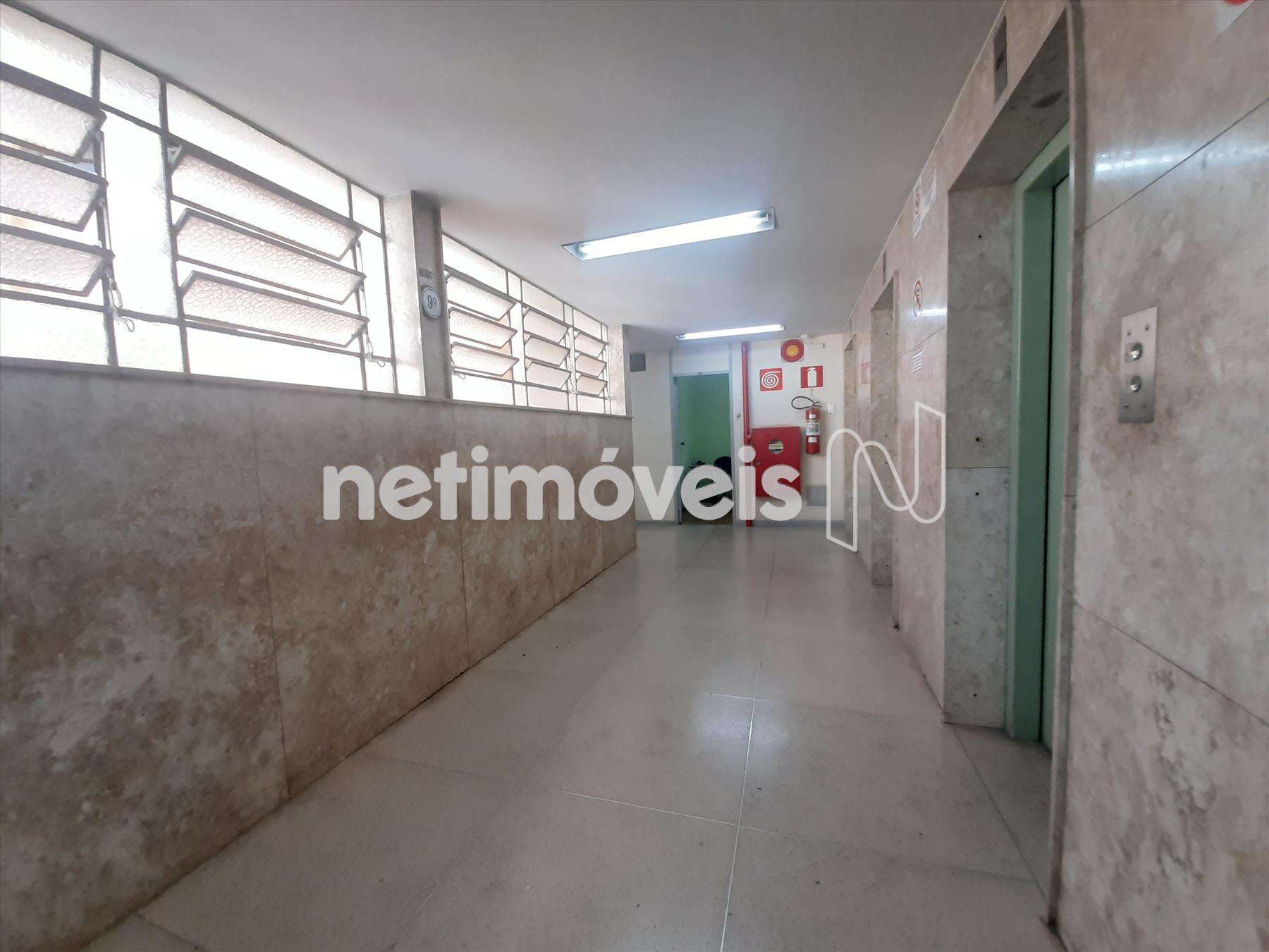 Elevadores - Outro Ângulo