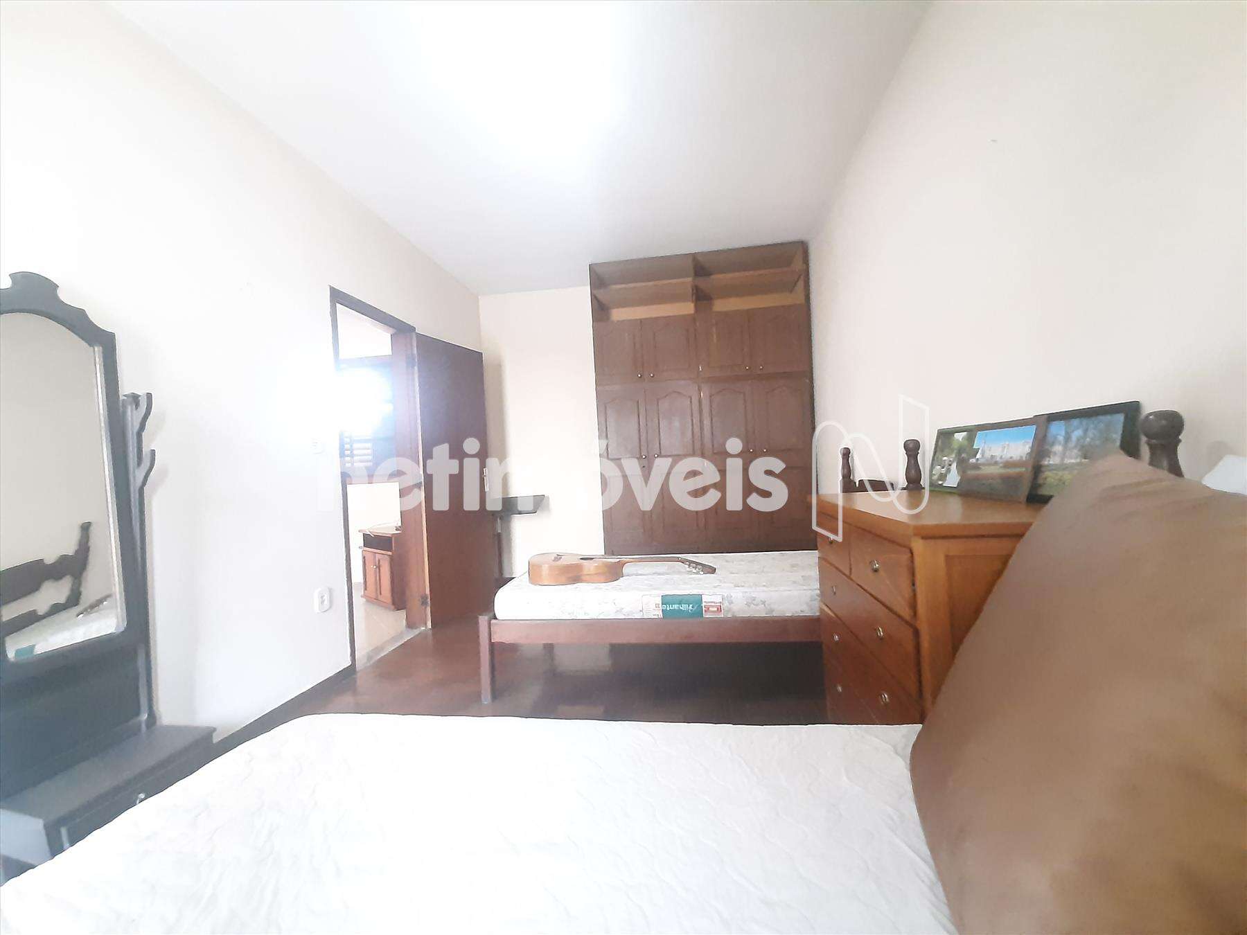 Quarto 04 - 2ºNível(Outro Ângulo)