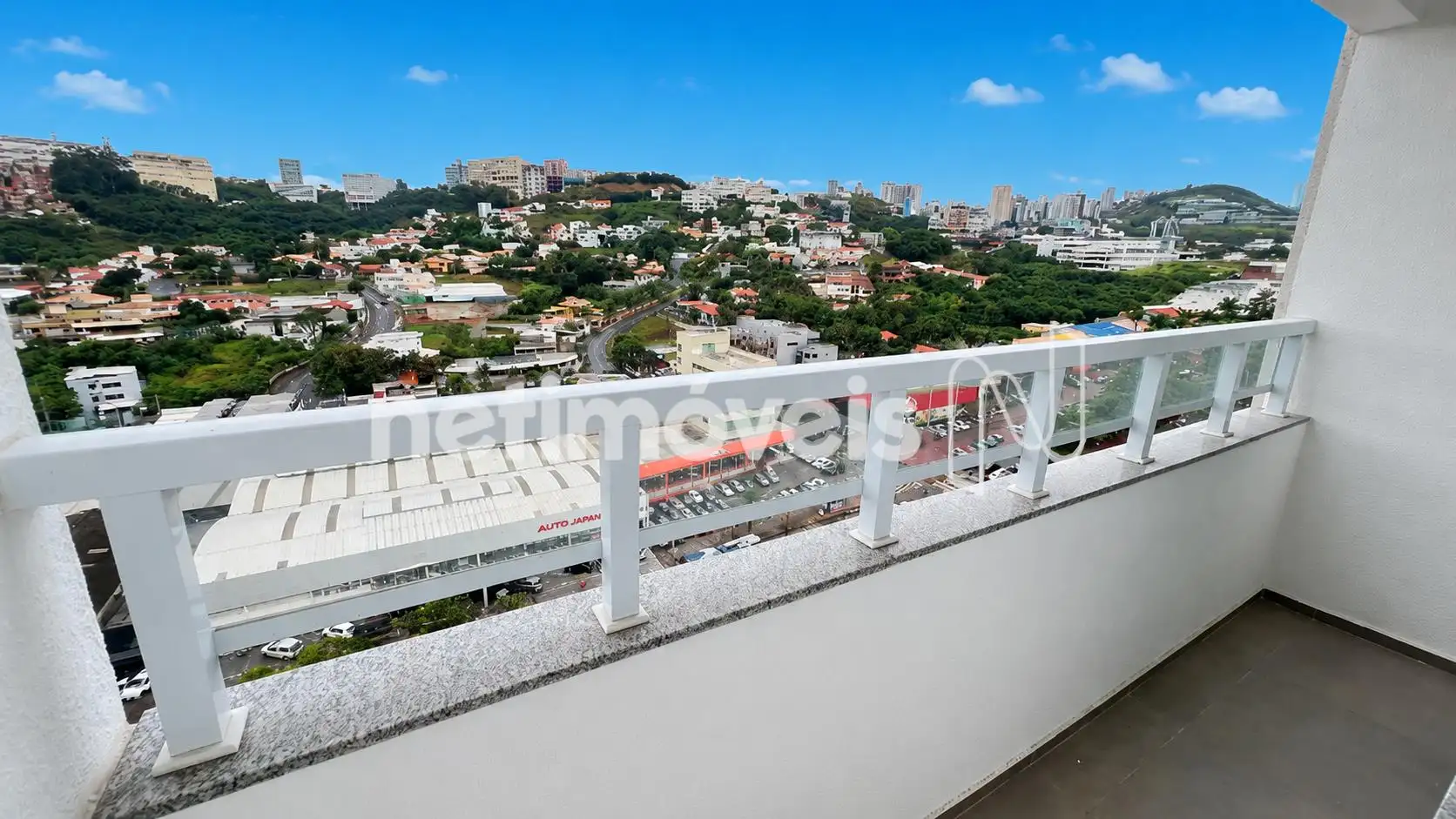 Vista panorâmica da varanda