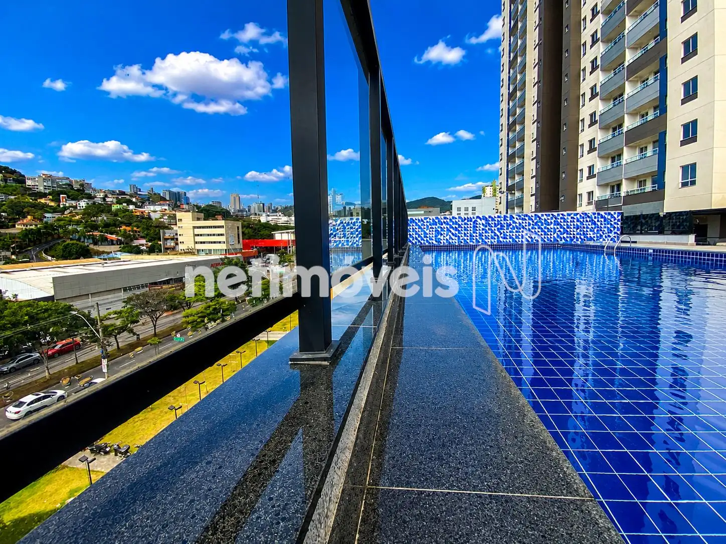 Vista panoramica da piscina