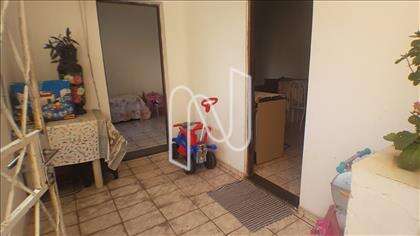 Entrada do barracão