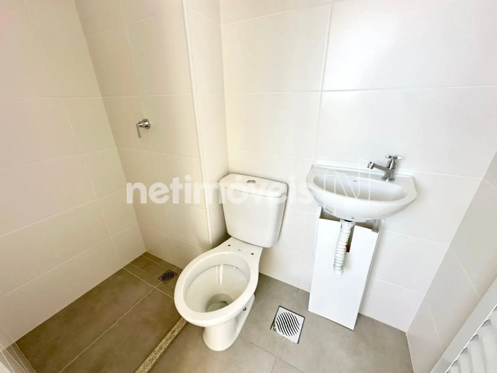 Banheiro de Empregada 