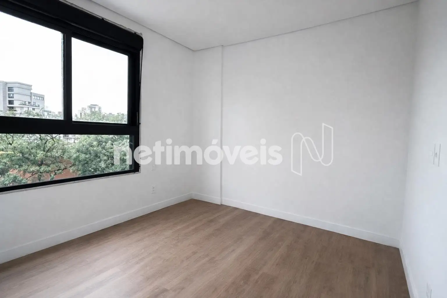 Quarto Semi Suíte 02