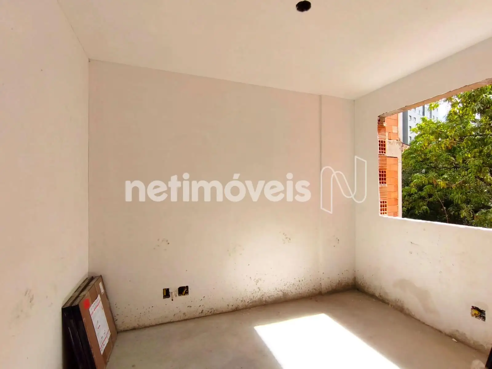 Quarto 01