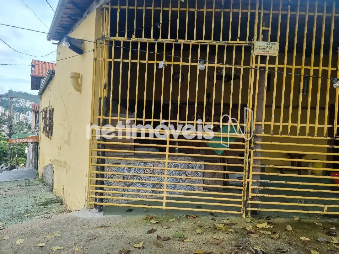 Casa comercial para comprar com 386 m², 1 banheiro em Rua Lourival Gonçalves Oliveira, Parque São José, Belo Horizonte