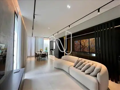 Sala inversa casa principal