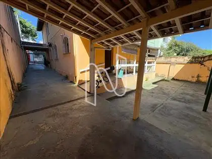 Área externa e Garagem