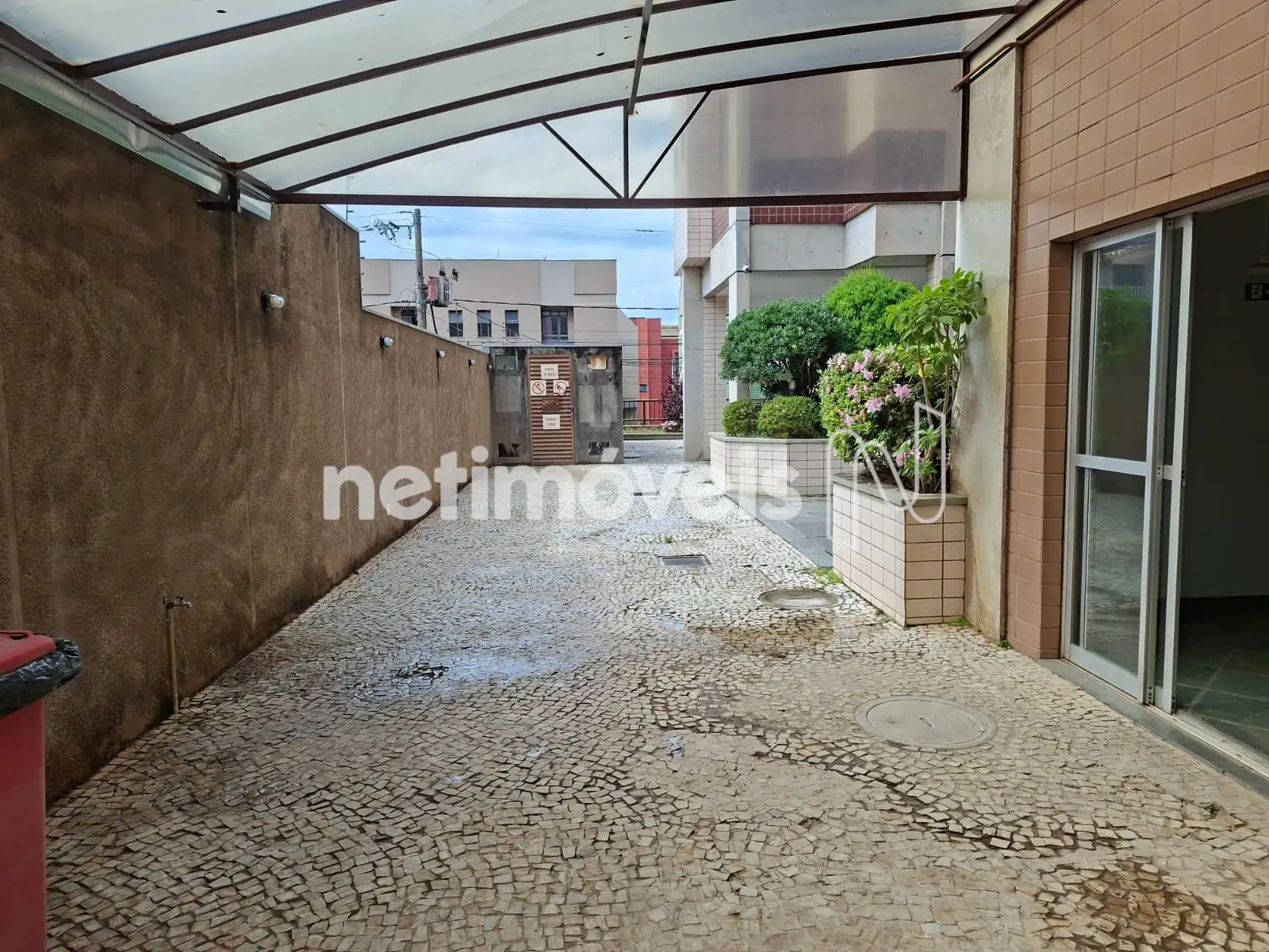 saida para área lazer