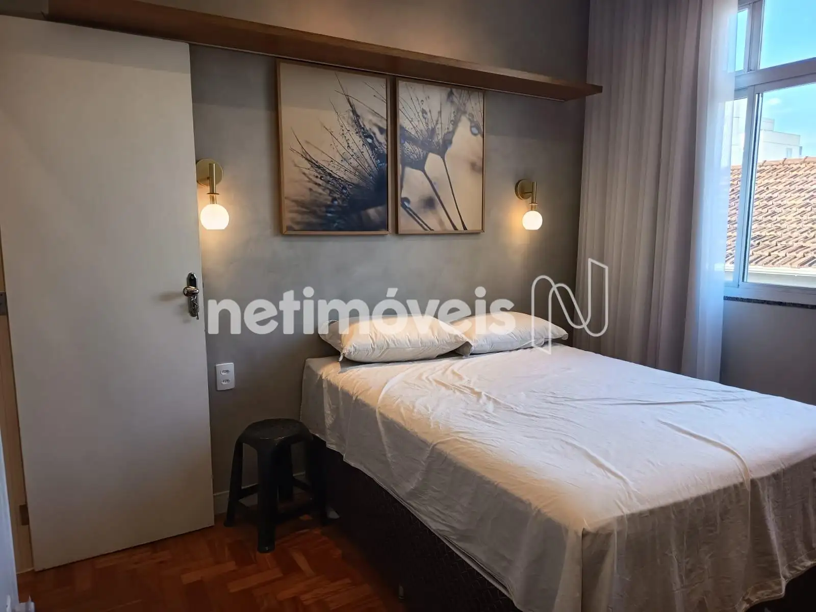 quarto foto inversa 