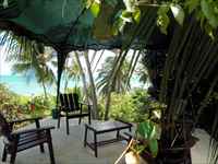 DECK LOUNGE