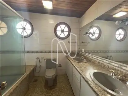 Banho suíte com hidromassagem 