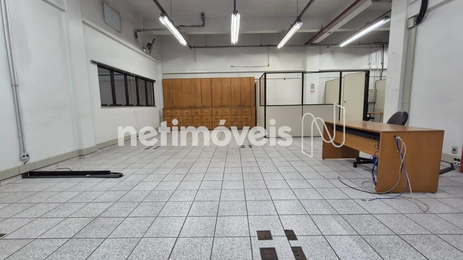 Sala arquivo prédio administrativo