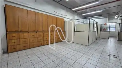 Sala arquivo prédio administrativo