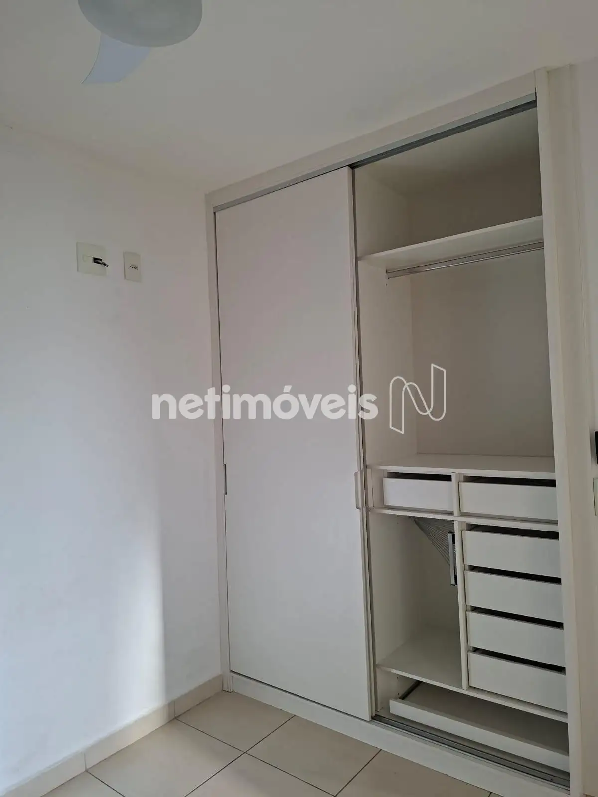 Armário quarto casal