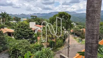 Vista da suíte master para o condomínio