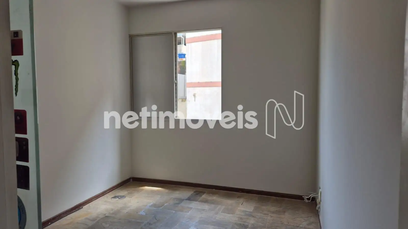 Quarto 4 / Escritório