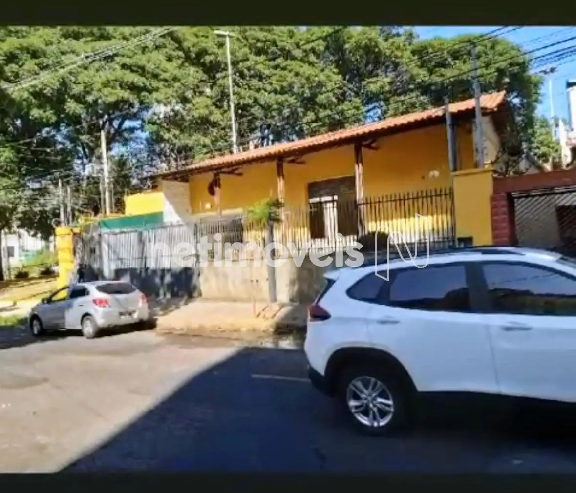  Fachada