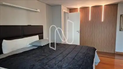 Suíte master com varanda