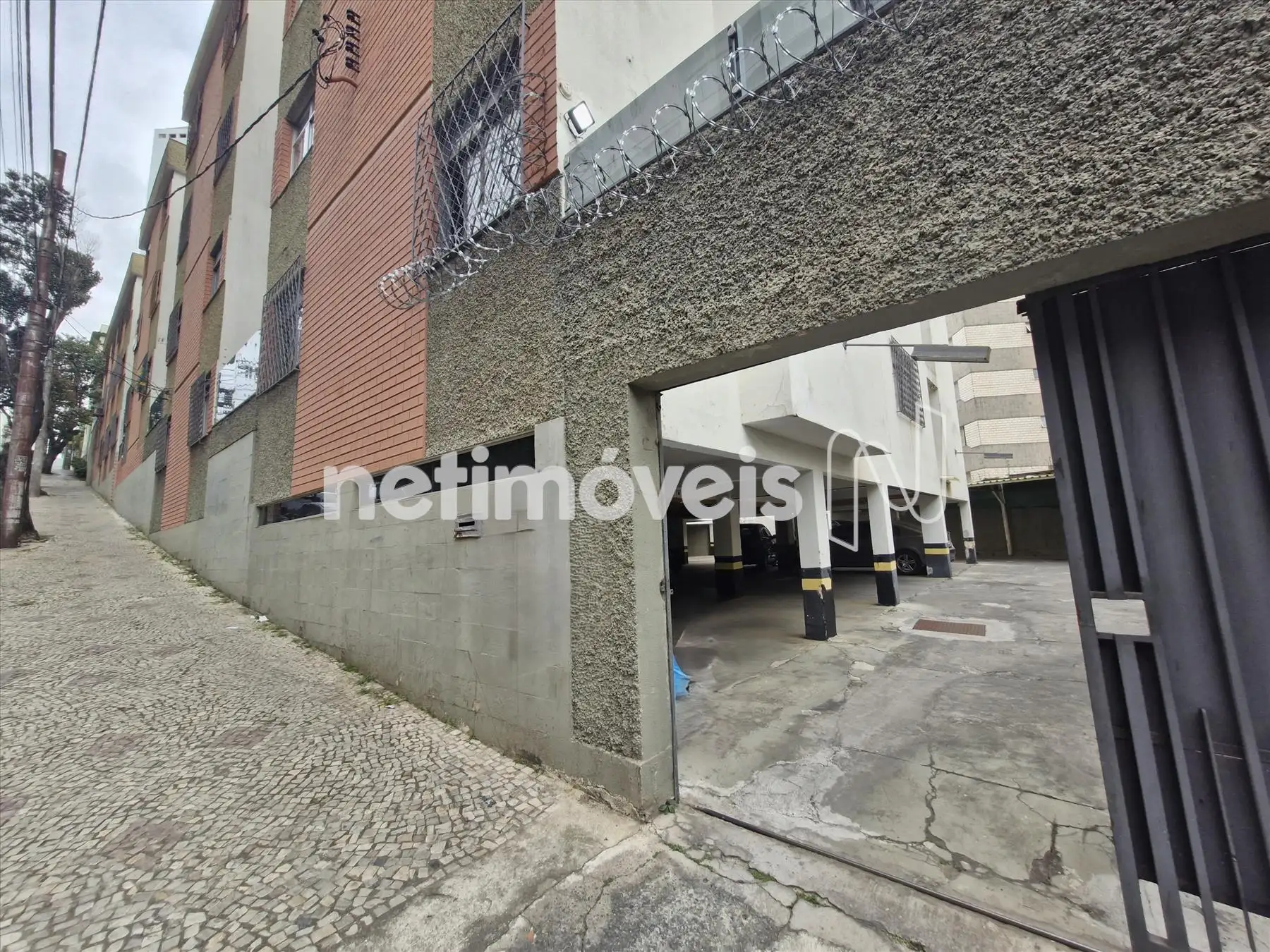 acesso garagem, fachada