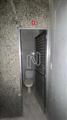 BANHEIRO