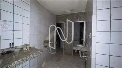 BANHEIROS