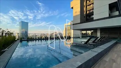 PISCINA 