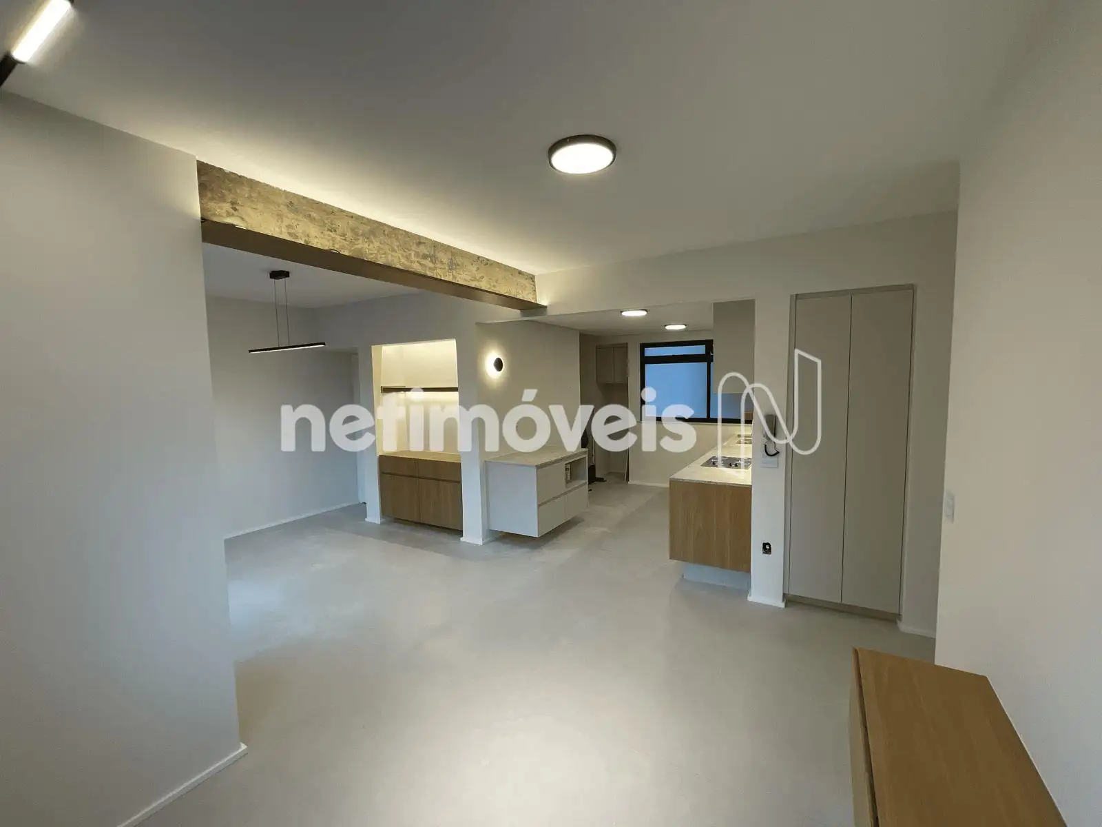 Sala e cozinha