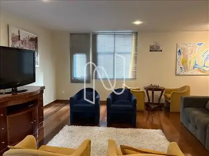 Sala de TV e jogos