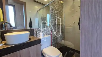 Banheiro suíte visita ou serviço