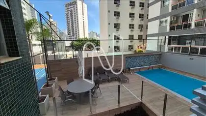  Piscina