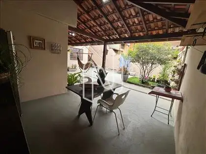 Area - quintal - piso inferior 