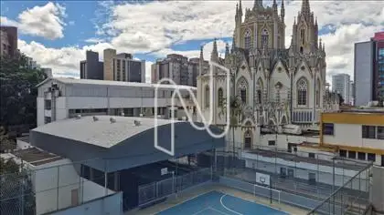 Vista da suíte para a Igreja de Lourdes