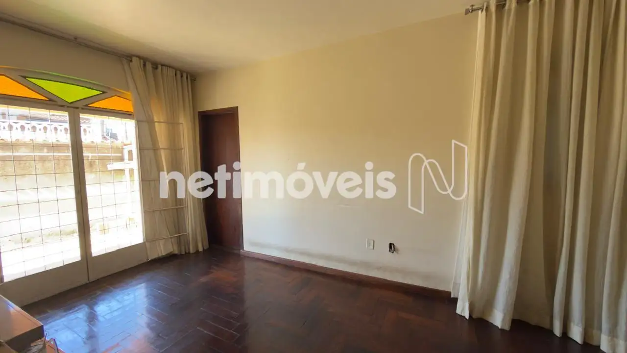 Quarto com closet