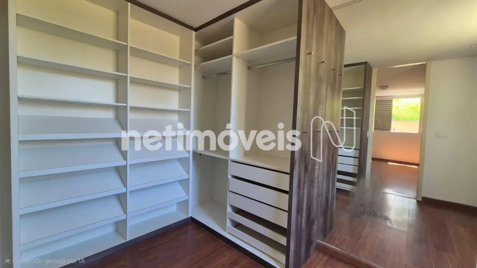 Closet (3º Quarto transformado em closet)