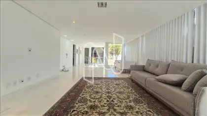 Sala ampla cobertura