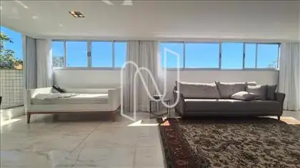 Sala ampla cobertura