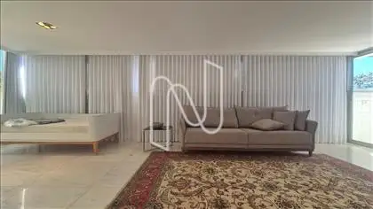 Sala ampla cobertura