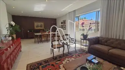 Sala ampla para vários ambientes
