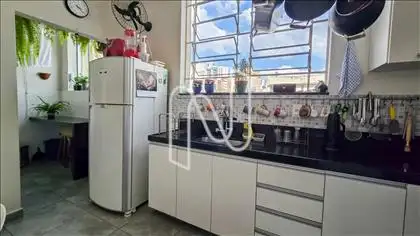Cozinha Integrada com armários
