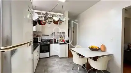 Cozinha Integrada com armários
